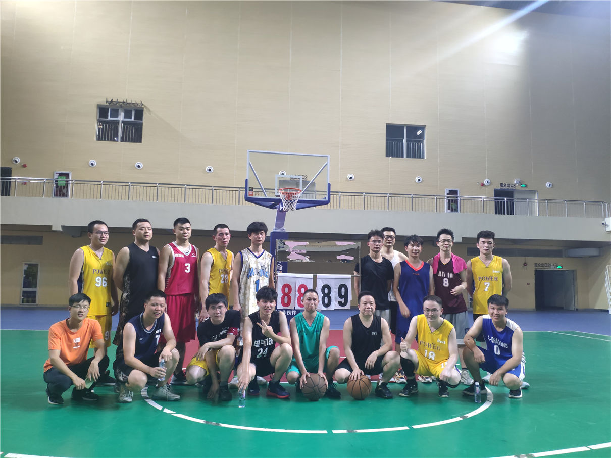 籃球健將大集結：感謝那些陪伴打球的人，無論是對手還是隊友.jpg